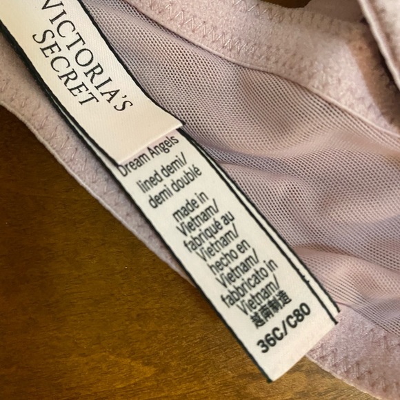 Lilac Purple Lace Lined Bra from VS - Picture 2 of 2